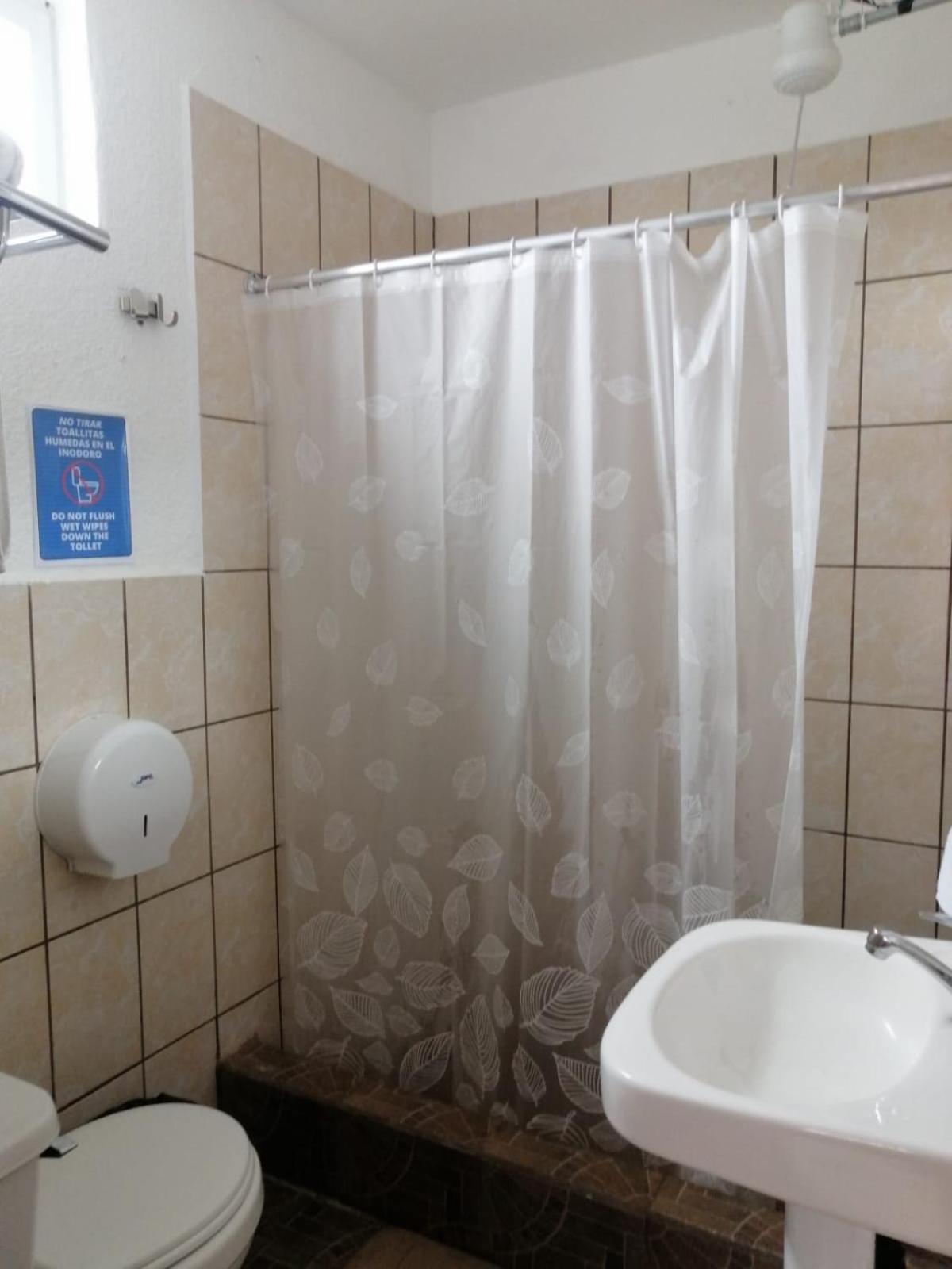 Global Airport Inn Free Shuttle Guatemalaváros Kültér fotó